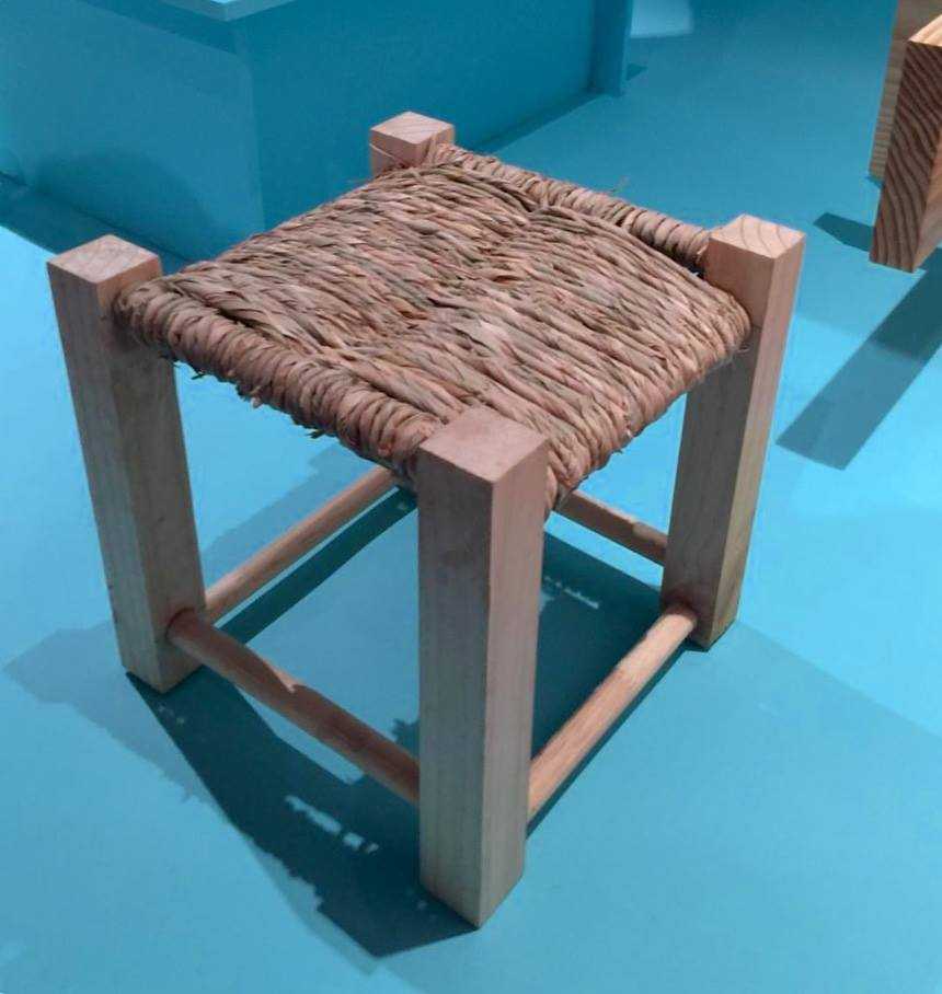 Picture of a chair made by a craftsman